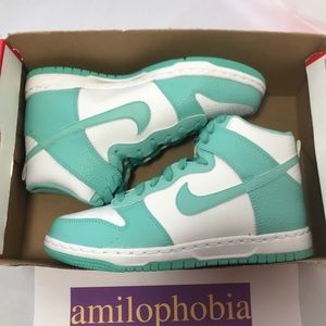 Nike Shoes | New Youth Dunk High Gs Size 6y Island Green Nike Dunk High White 2017 (GS) 921797 100